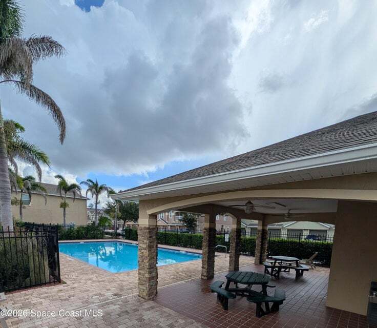 Photo - 4116 Meander Pl
