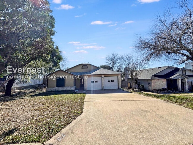 Building Photo - 915 Pyegrave Pl