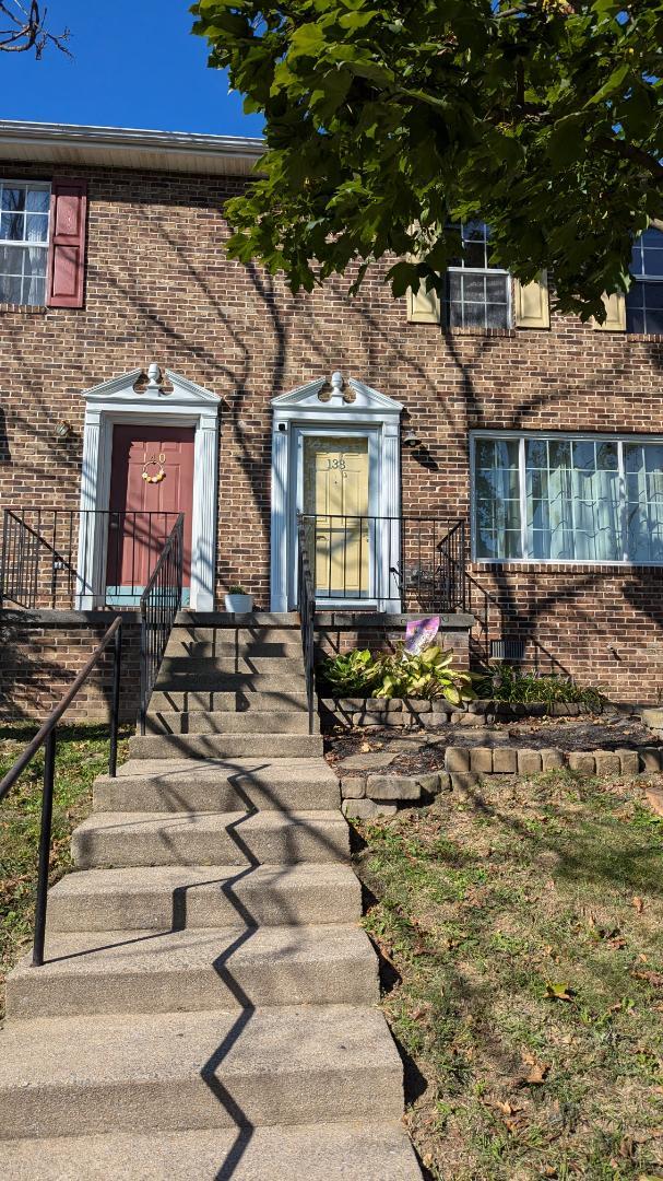 Photo - 138 Parkside Dr
