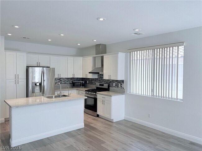Photo - 8071 Sapphire Cove Ave
