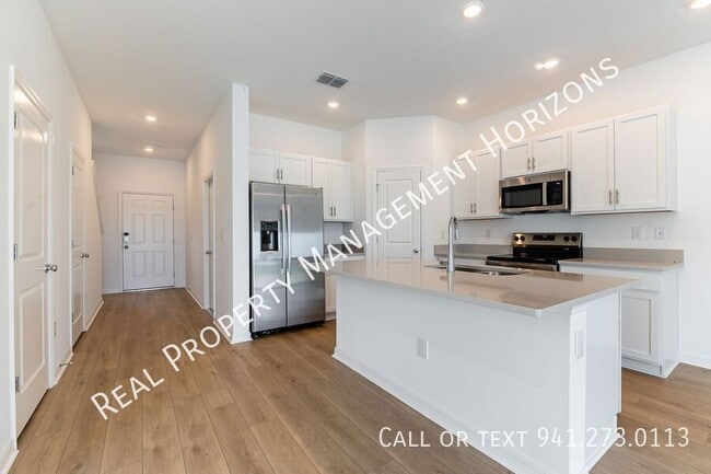 Photo - 10709 Eclipse St