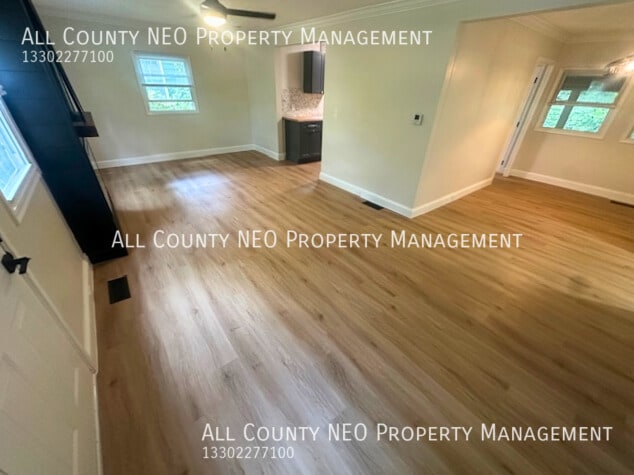 Photo - 700 Lafayette Dr