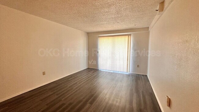Photo - 708 NE 27th St Unit 3