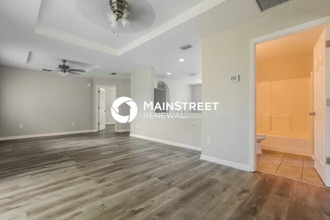 Photo - 3 Bedroom Pet-Friendly Home in North Port, FL with Main Street Renewal