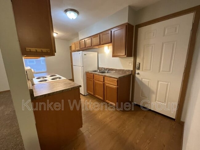 Photo - 1810 Jamestown Rd