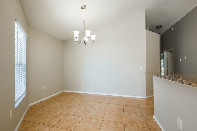 Photo - 2160 Jessa Dr