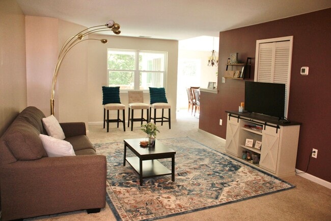 Photo - Charming 2 Bedroom/1 Bathroom Condo in Halethorpe, MD! Unit H