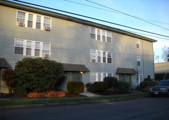 Photo - 1000 17th Ave