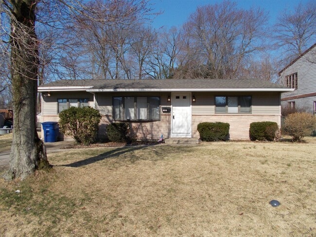 Building Photo - 660 Windsor Ave