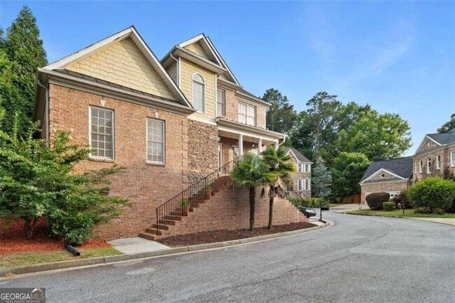 Photo - 1711 Summit Glen Ln NE