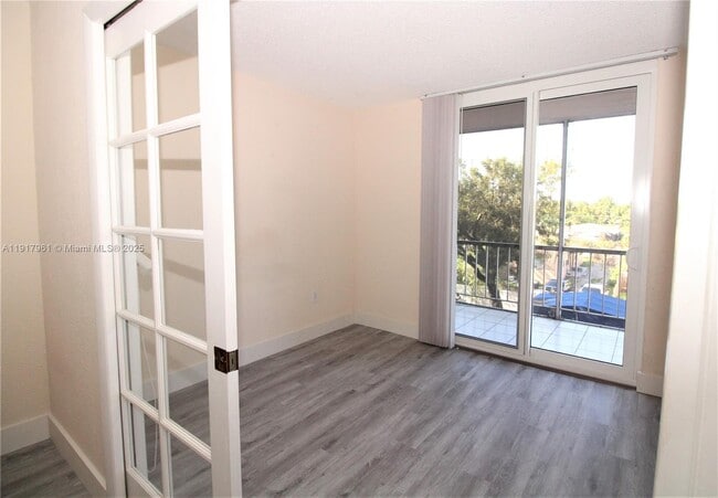 Photo - 1251 NE 108th St Unidad 312