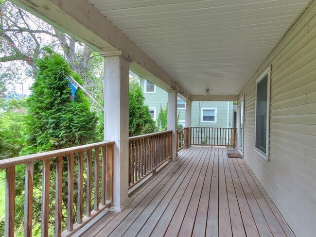 Photo - Spacious 5BR Home Near Drake — Porch, Garage & Tons of Space