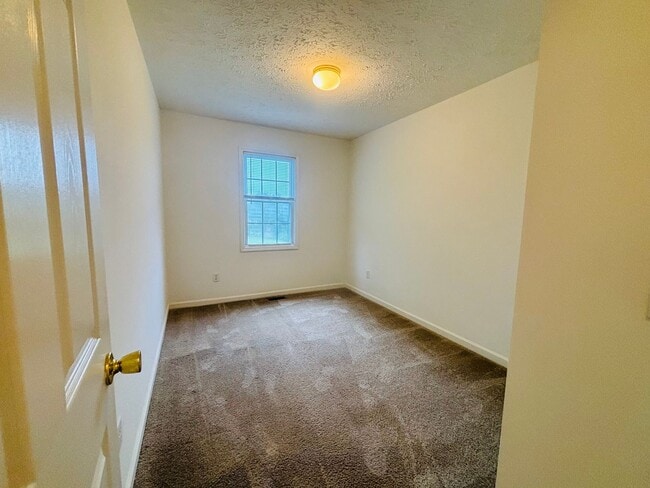 Photo - 409A Miller St SE