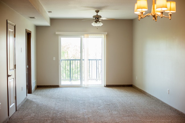 Cardinal Creek Apartments