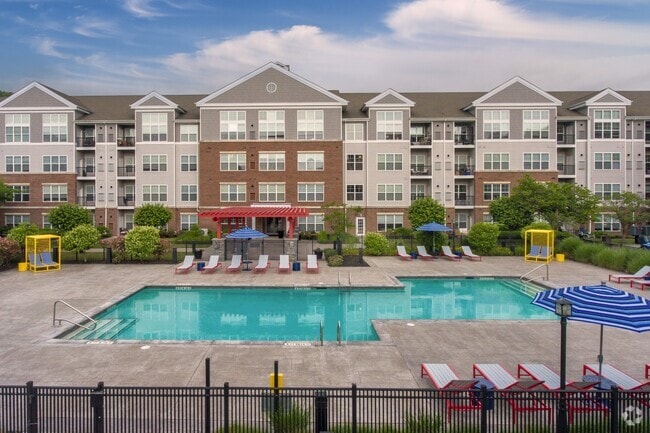 Building Photo - Halstead Norwalk Rental