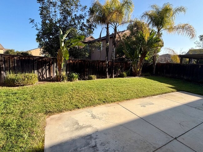 Photo - Beautiful 4bd 2.5ba  Murrieta Home with large yard!