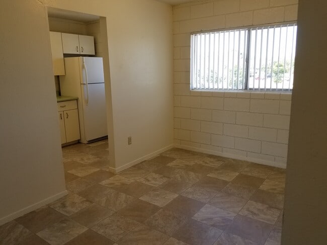 Photo - Mirador Apartments