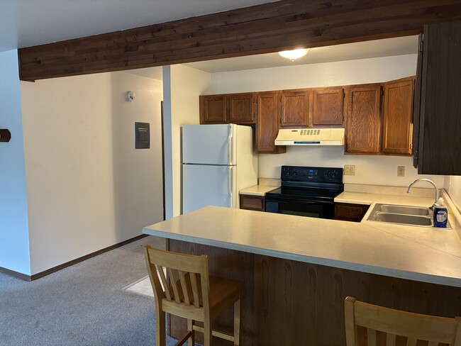 Photo - 615 Ginko Rd Unit Apartment 2