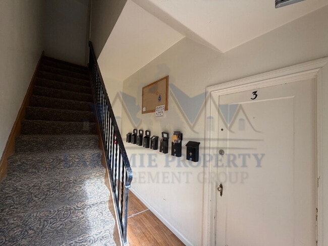 Photo - 407 S 5th St Unidad 3