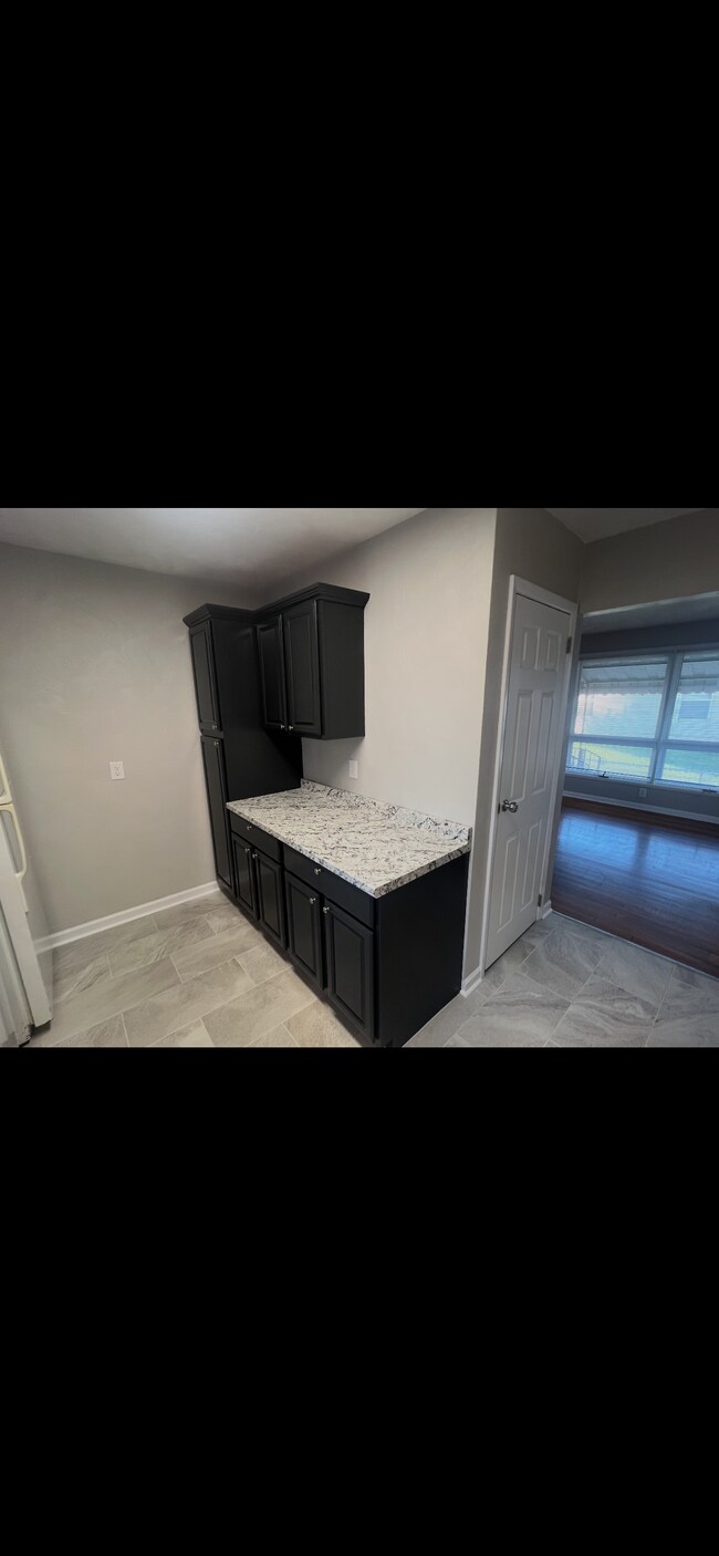Photo - 38 3rd Ave