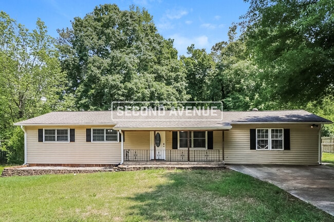 Building Photo - 2053 Chestnut Log Dr Rental