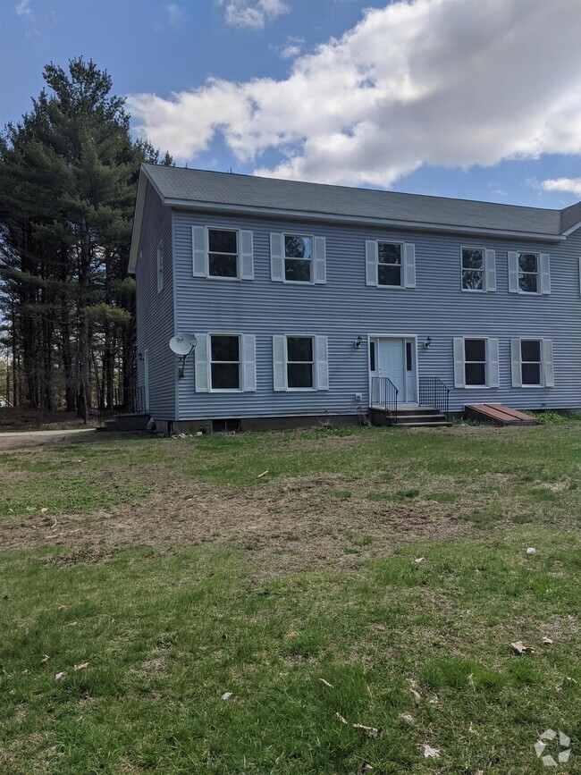 Building Photo - 93 Old Richmond Rd Rental