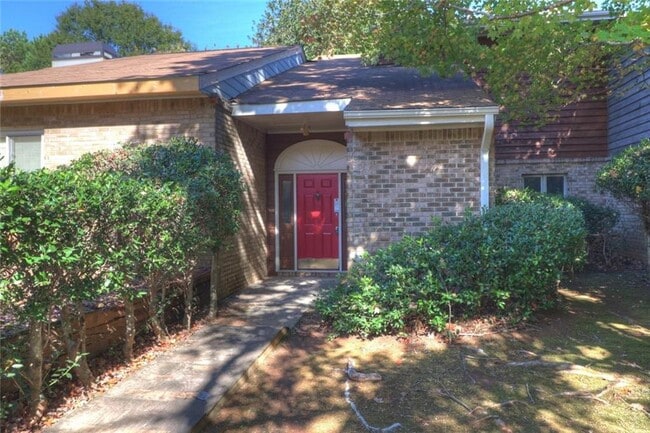Building Photo - 1562 Circlestone Dr Rental