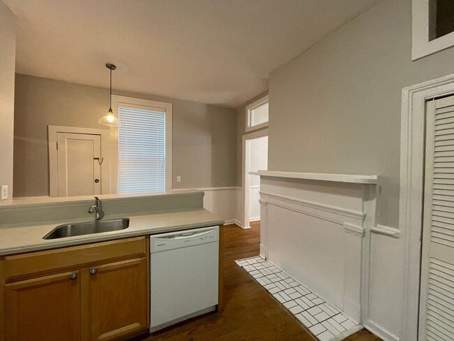 Photo - 882 Walnut St Ln