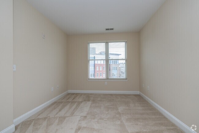 2BR, 2BA - 1,086SF - Second Bedroom