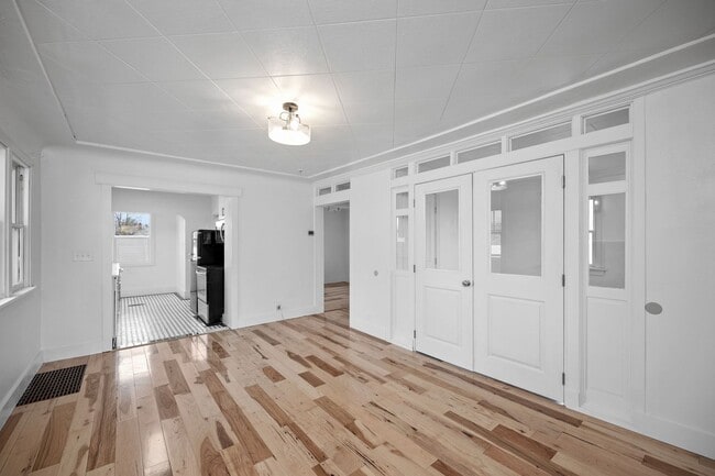 Photo - 2618 N Ash St