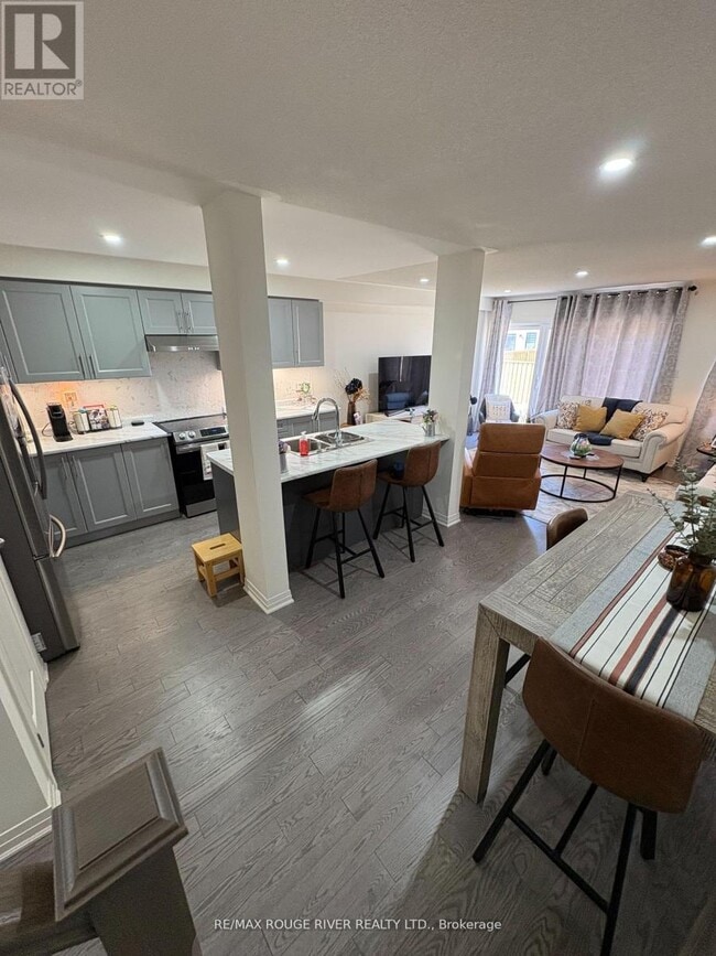 Photo - 60 Sailors Landing