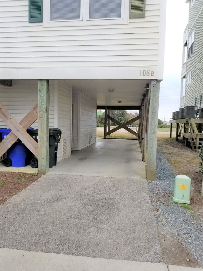 Photo - 3 Bedroom 2 1/2 bath unfurnished Townhouse located in Surf City-Ocean views