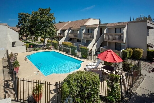 Photo - Victoria Apartments