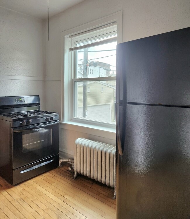 Photo - 1918 N Drake Ave Unit 1W