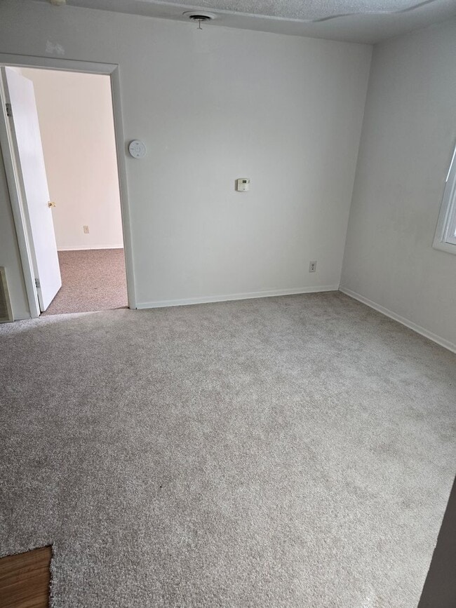 Photo - Hall St Leland IL Unit Apt B Upper