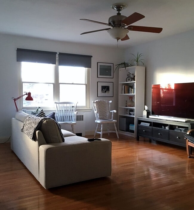 Photo - Buchanan Court