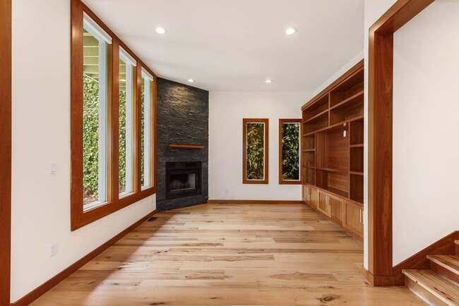 Photo - Updated 4 Bedroom North Capitol Hill Craftsman