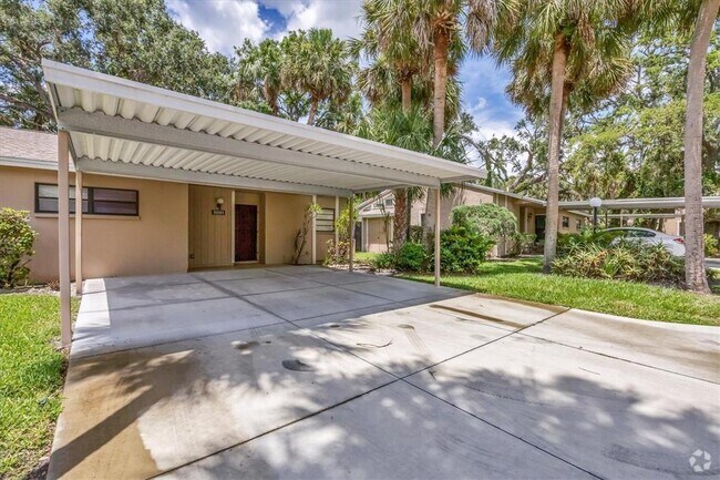 Building Photo - 5051 Village Garden Dr Rental