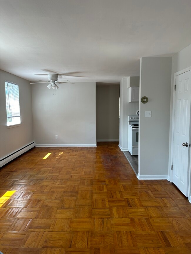 Livingroom and dining area - 24 S Brookside Rd Apartments Unit 2R