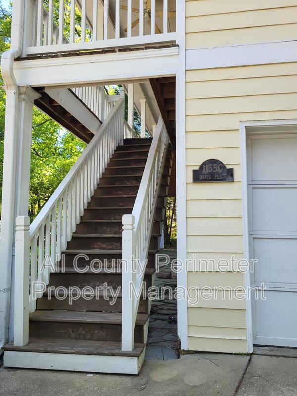 1155 Davis Pl NW