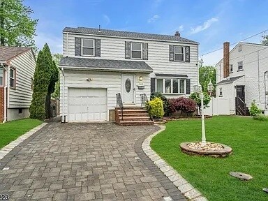 Photo - 548 Birchwood Rd