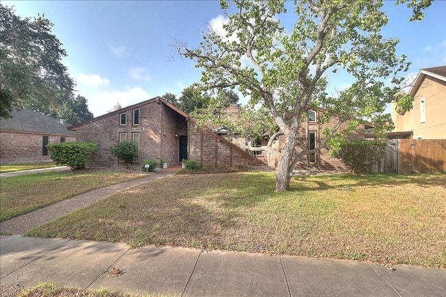 Photo - 5530 Tahoe Cir