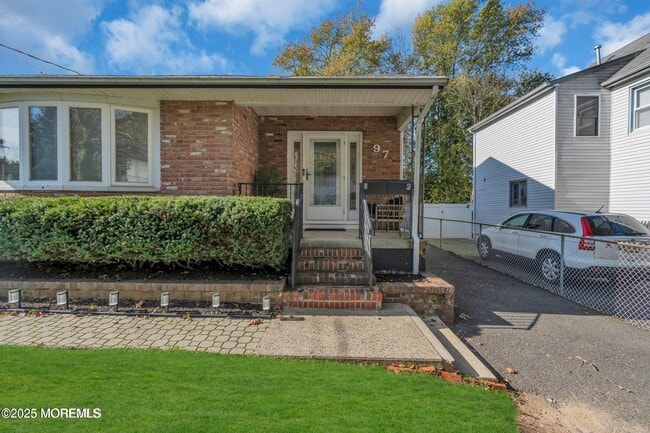 Photo - 97 Monmouth Ave Unit 2