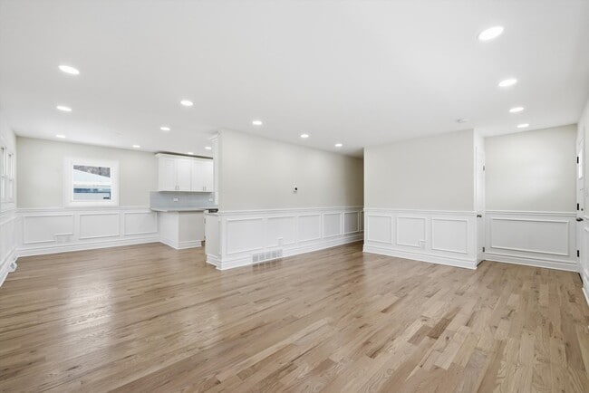 Photo - 15409 S Union Pl