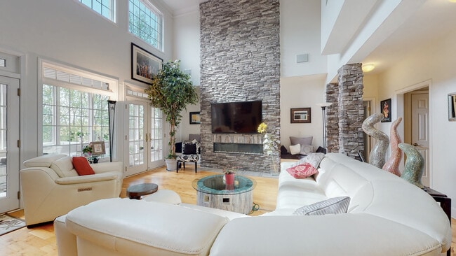 Photo - 8745 Old Charlotte Pike