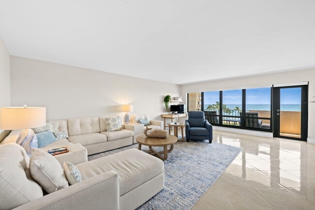 Building Photo - 4900 N Ocean Dr Unit 711