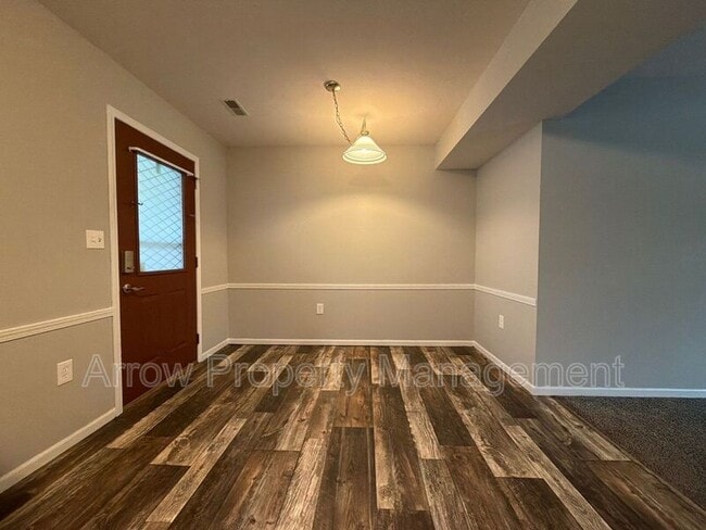 Photo - 535 Oak St Unit 3