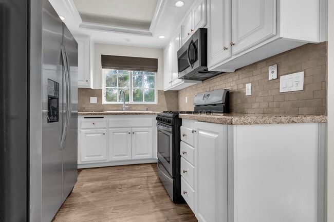 Photo - 33212 Ocean Bright