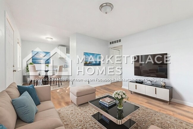 Photo - 2034 John B Ave