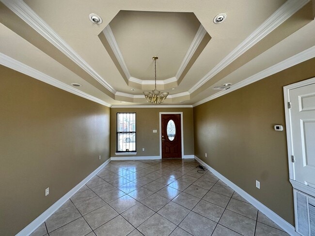 Photo - Lovely 4 Bedroom Home